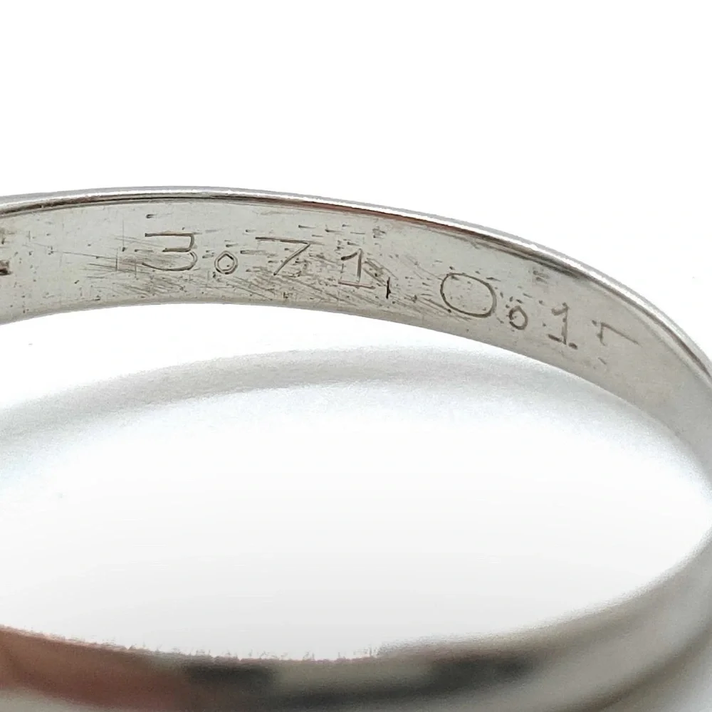 Elegant sapphire and diamond ring in platinum setting - Picture 3 of 8